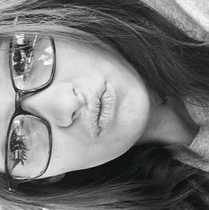 Meet your Posher, Arrissa